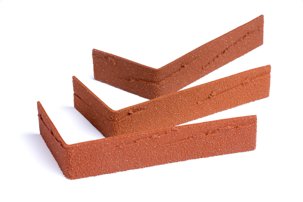 Oregon (Firehouse Red) Corner 240/115x52